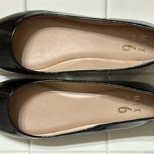 Mix No. 6 Glossy Black Flats